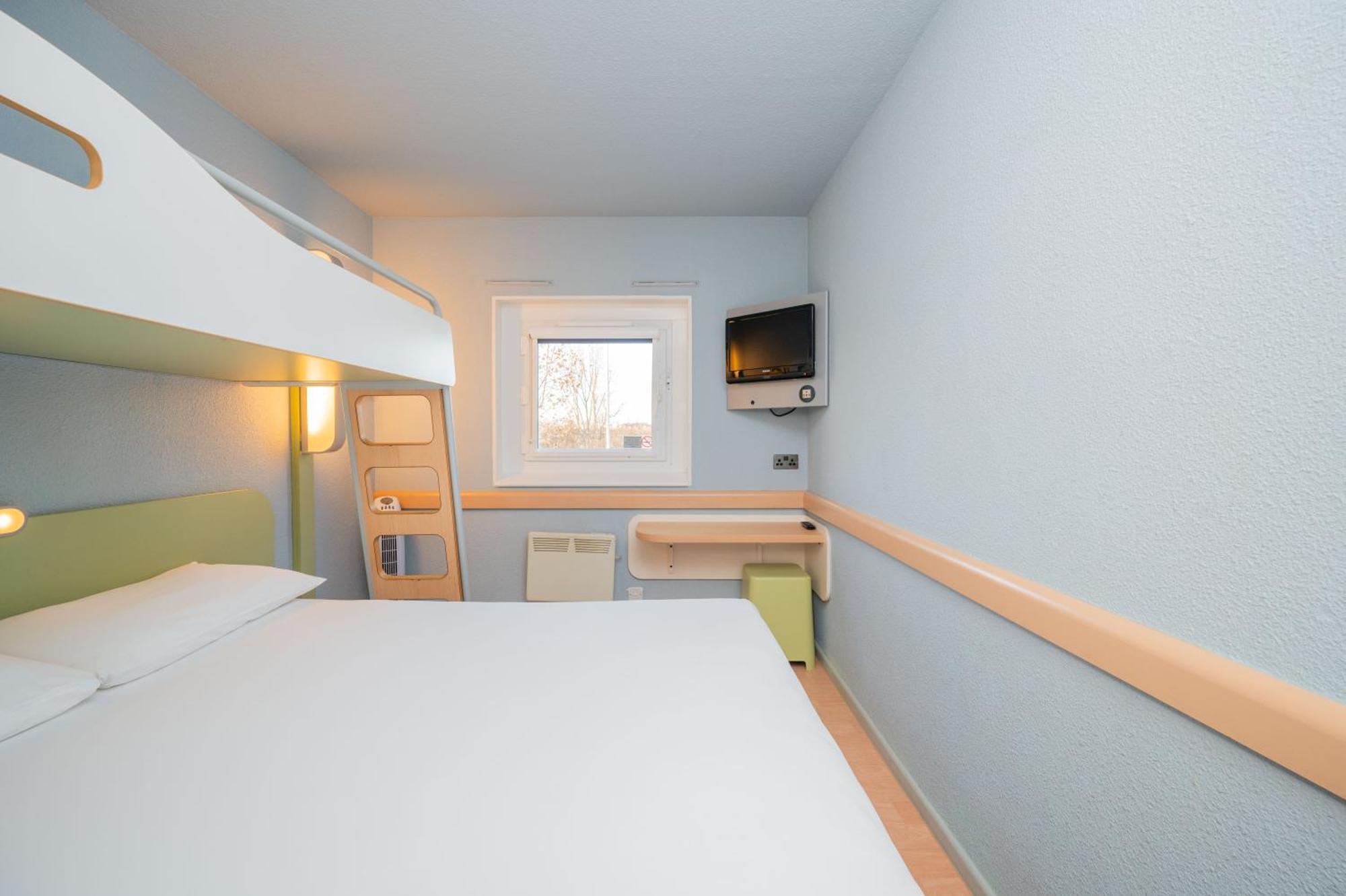 Ibis Budget London Barking Μπάρκινγκ Εξωτερικό φωτογραφία