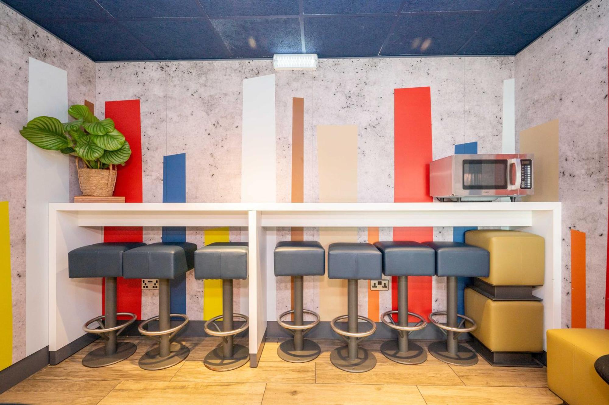 Ibis Budget London Barking Μπάρκινγκ Εξωτερικό φωτογραφία