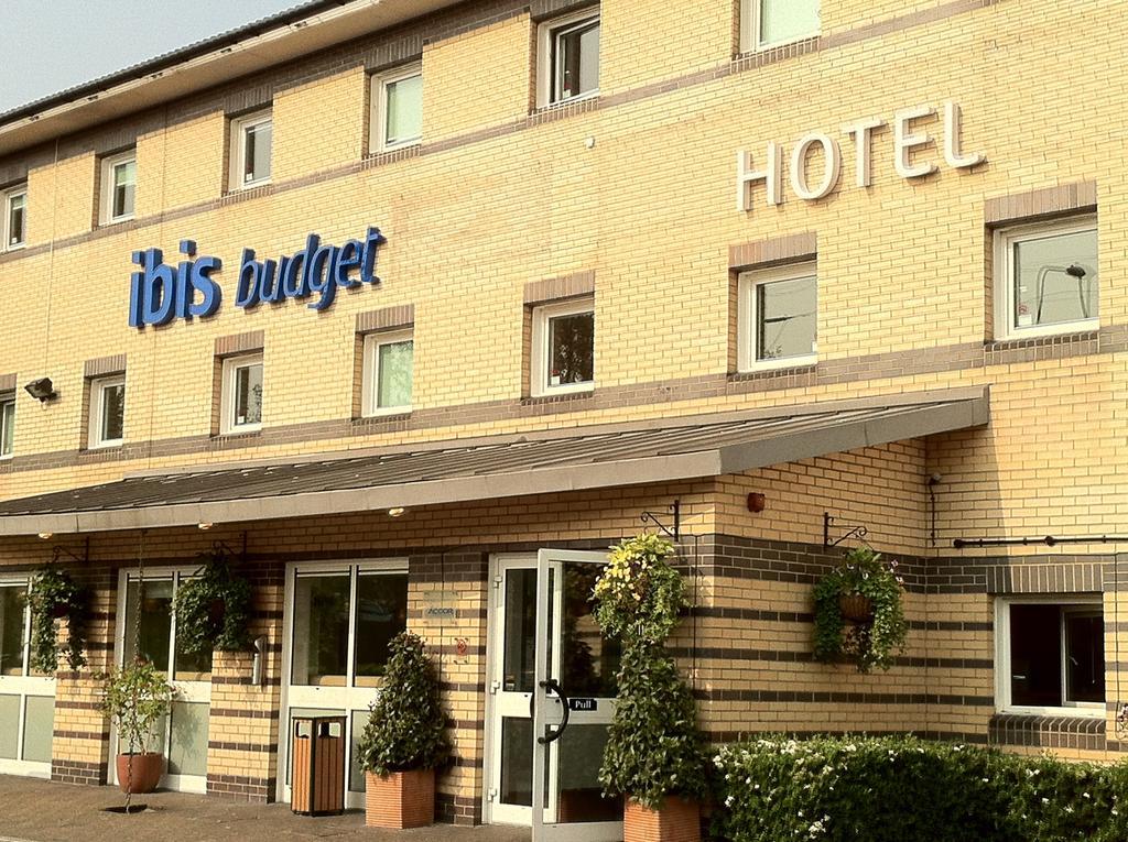 Ibis Budget London Barking Μπάρκινγκ Εξωτερικό φωτογραφία